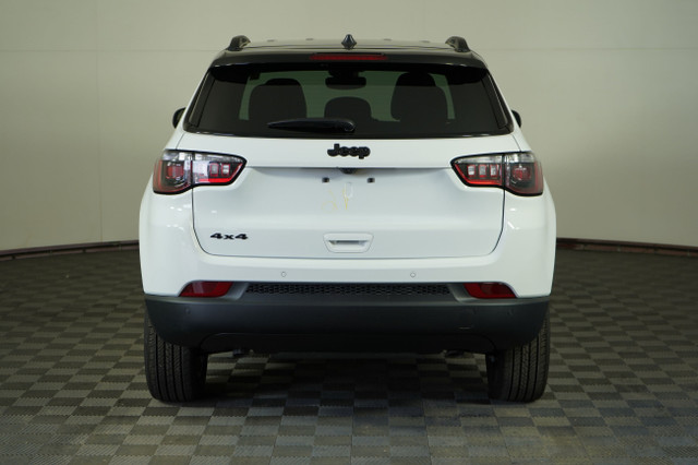 Jeep Compass Features