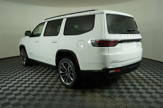 Jeep Wagoneer image