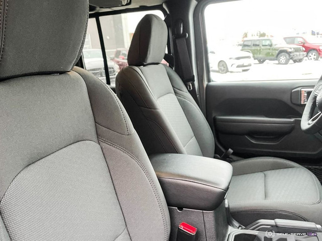 Jeep Gladiator Features