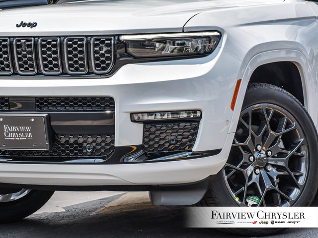 Jeep Grand Cherokee Features