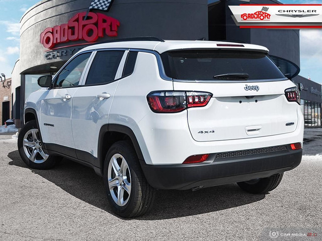 Jeep Compass Extras