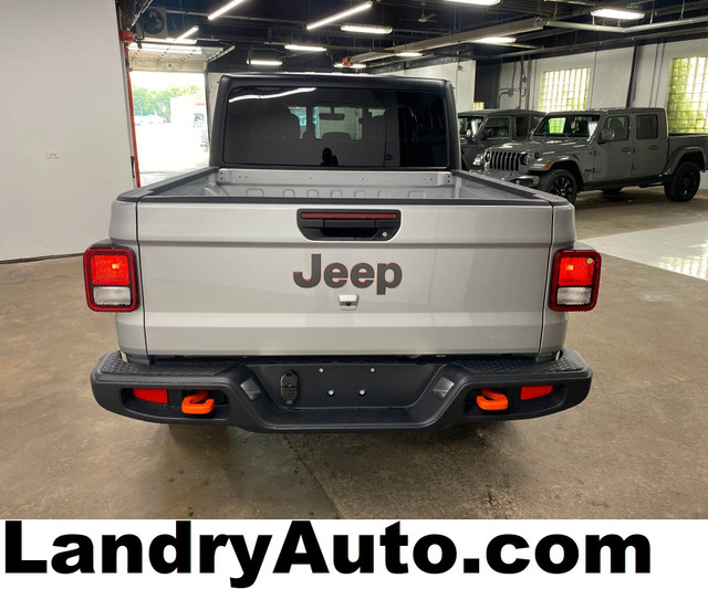 Jeep Gladiator Features