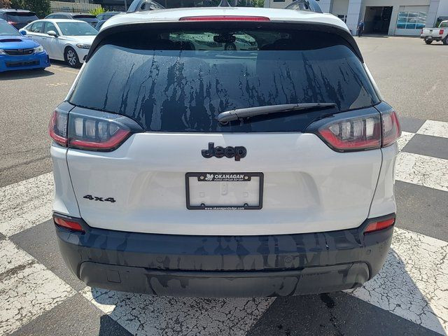 Jeep Cherokee Features