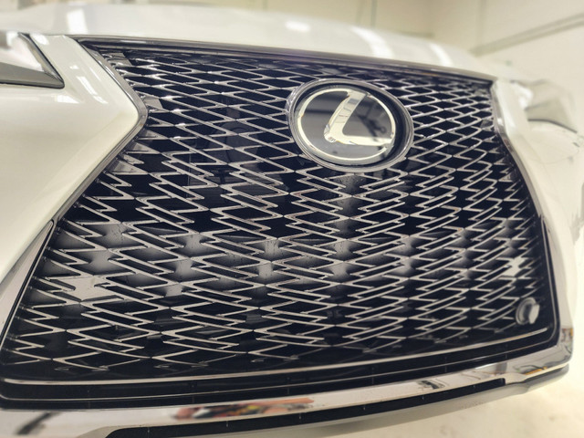 Lexus UX Automatic