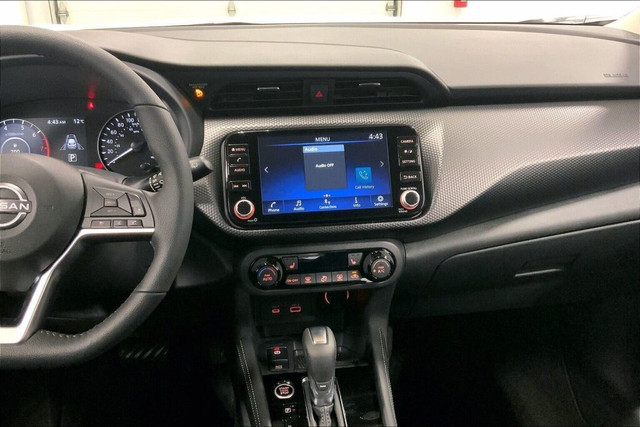 Nissan Kicks Front-wheel drive (FWD)
