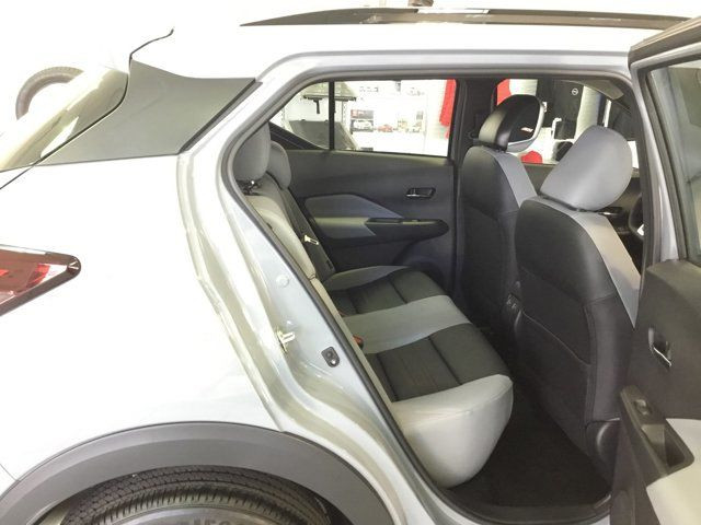 Nissan Kicks Extras