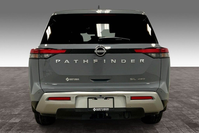 Nissan Pathfinder 4X4 SL