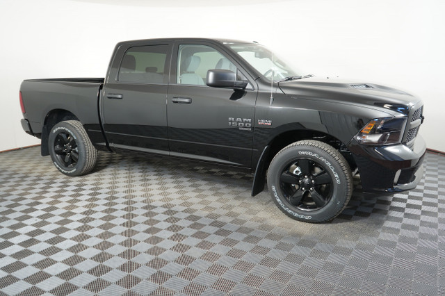 RAM 1500 Classic Automatic