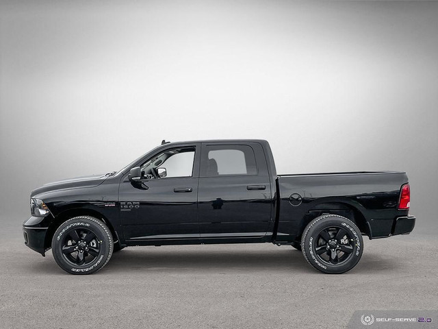 RAM 1500 PETROL