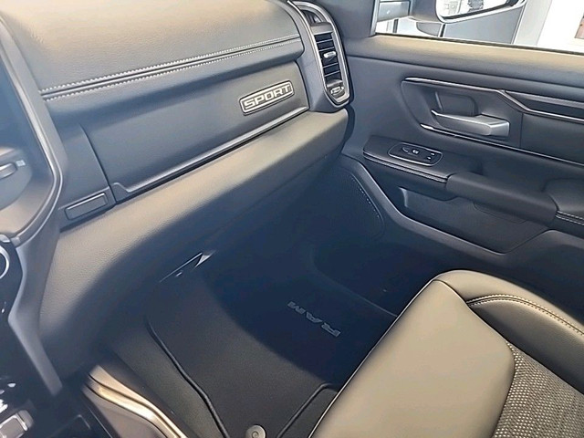 2023 Ram 1500 SPORT