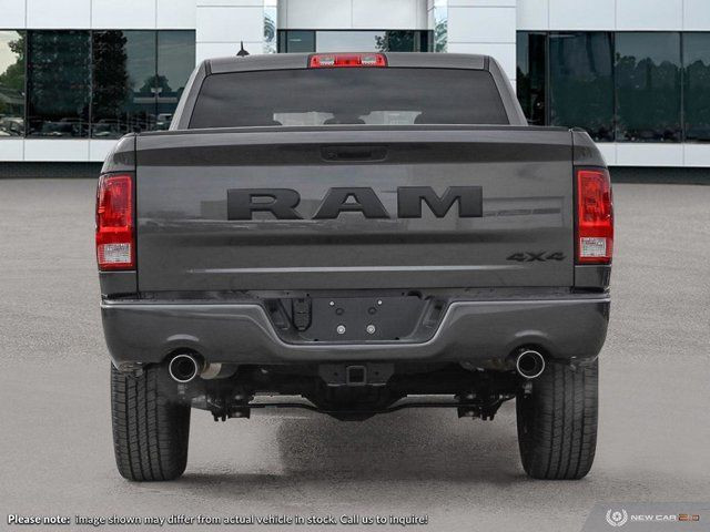 RAM 1500 Classic Automatic