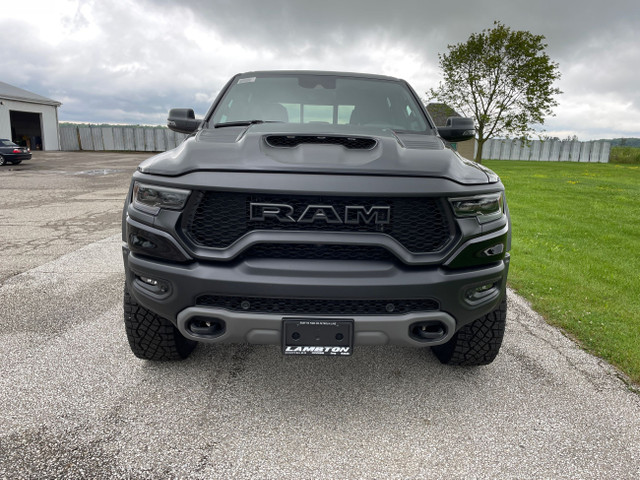 RAM 1500 Dimensions