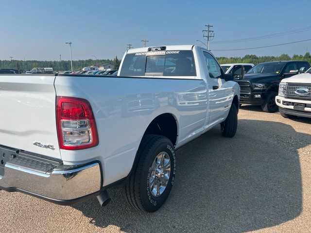 RAM 3500 Features