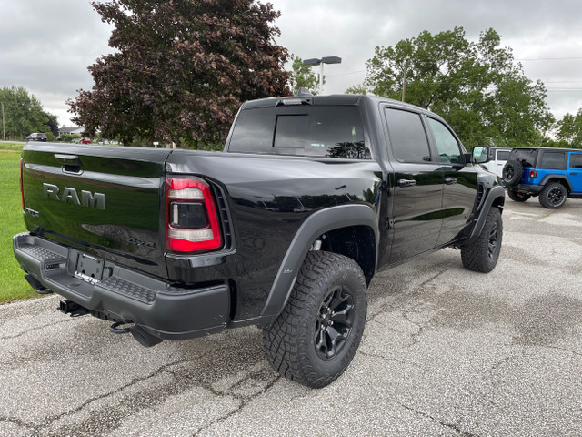 RAM 1500 Features