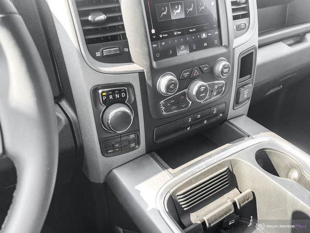 RAM 1500 Classic Automatic