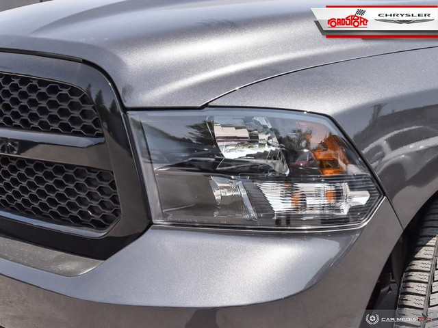 RAM 1500 PETROL