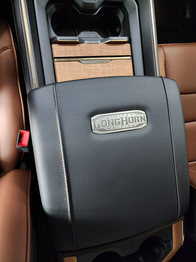 RAM 1500 LONGHORN