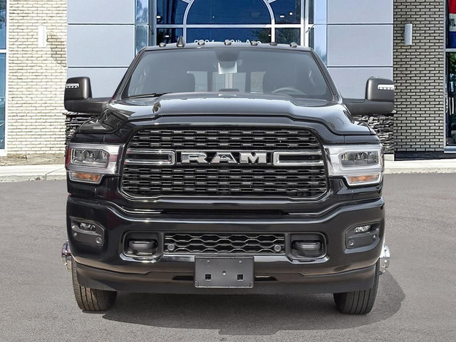 RAM 3500 Pickup