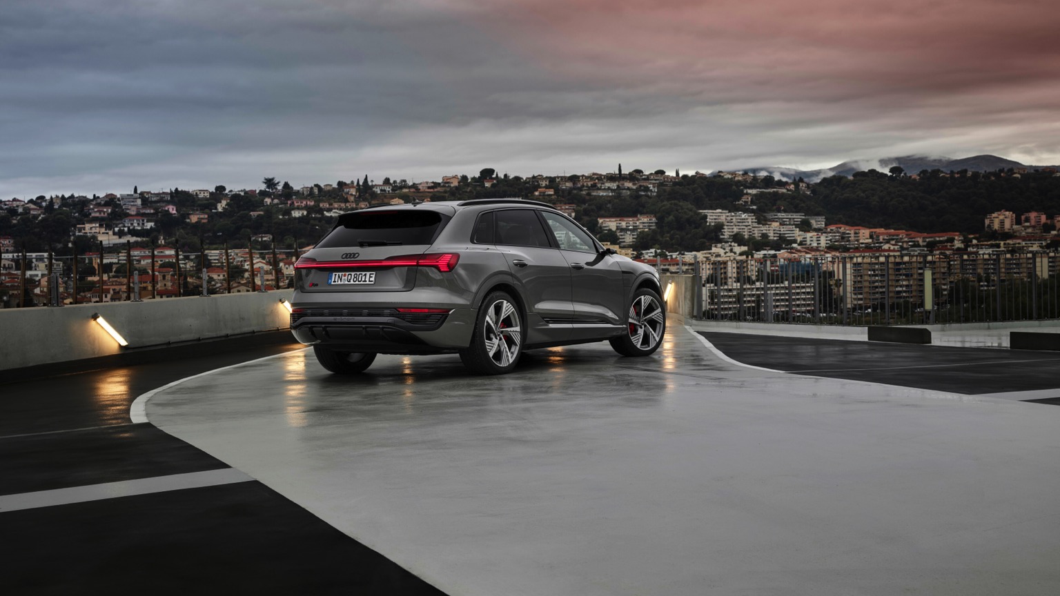 Audi Q8 e tron 50 quattro 2022