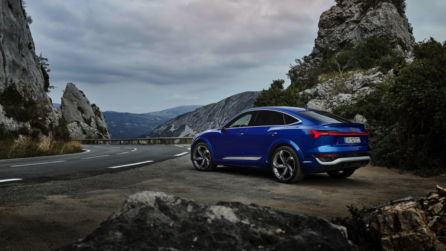 Audi SQ8 e tron Sportback Review
