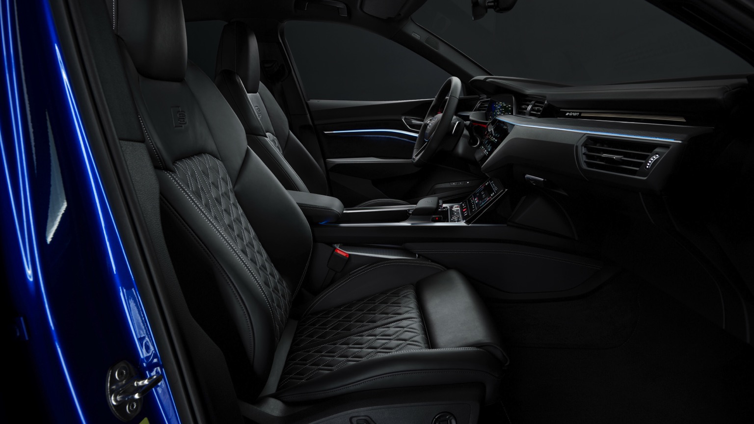 Audi SQ8 e tron Sportback Safety (2)