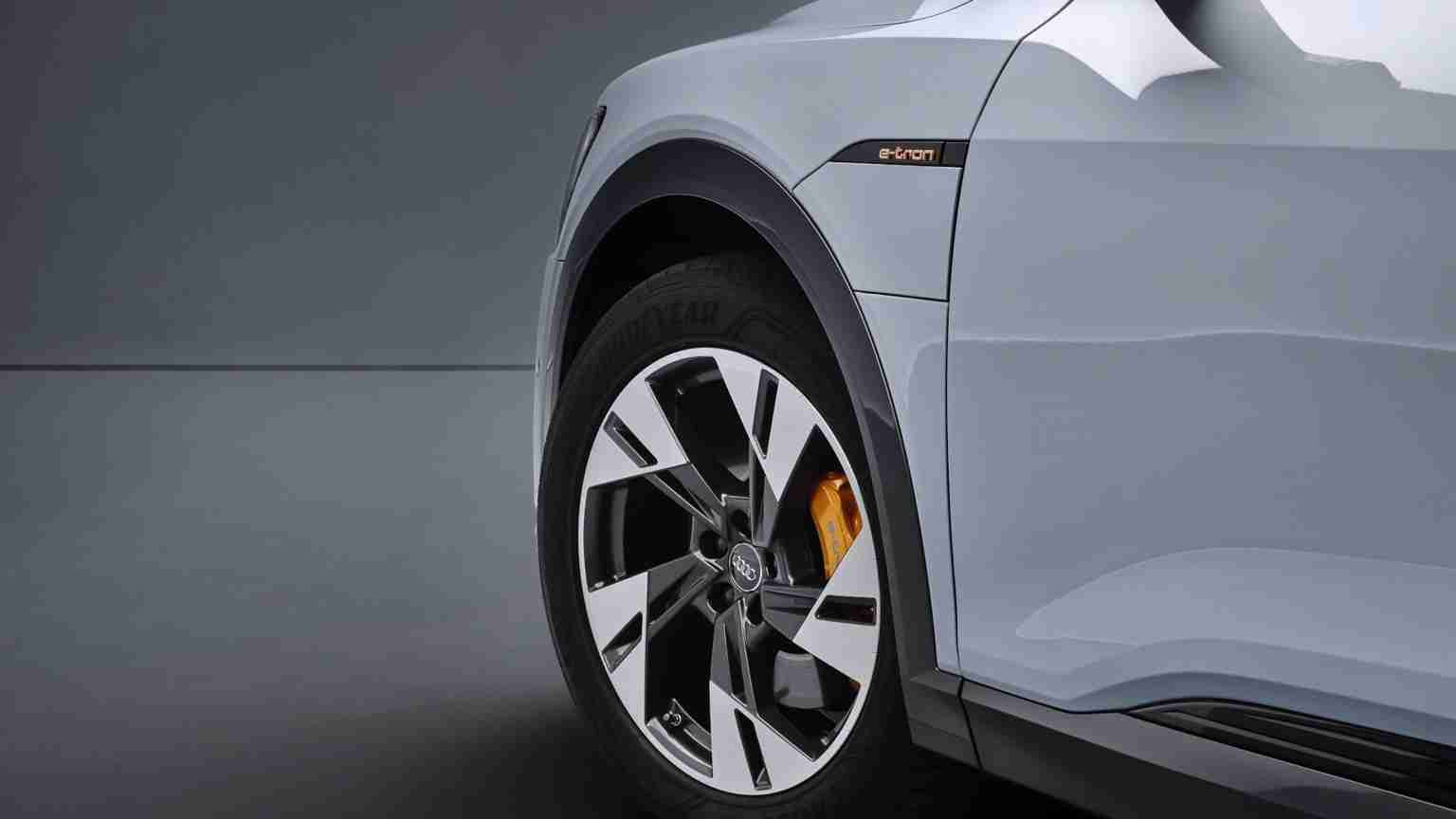 Audi e tron 50 quattro Lease Details