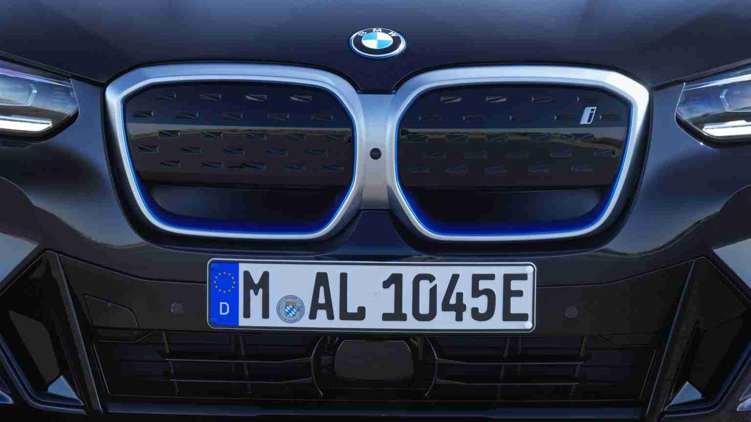 BMW iX3 Mirrors