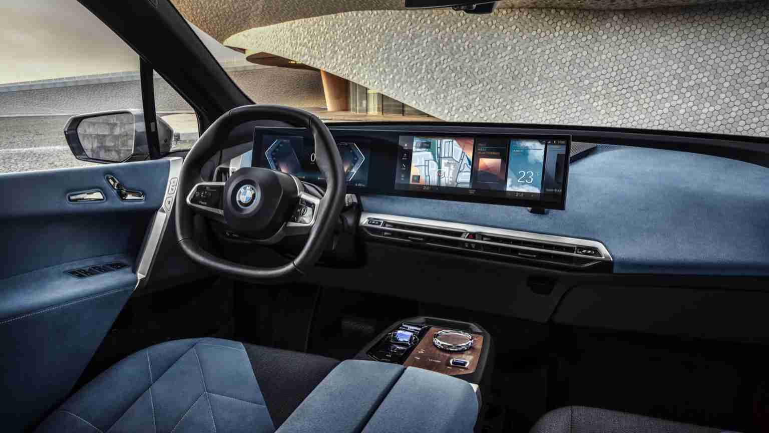 BMW iX xDrive40 Electric Car
