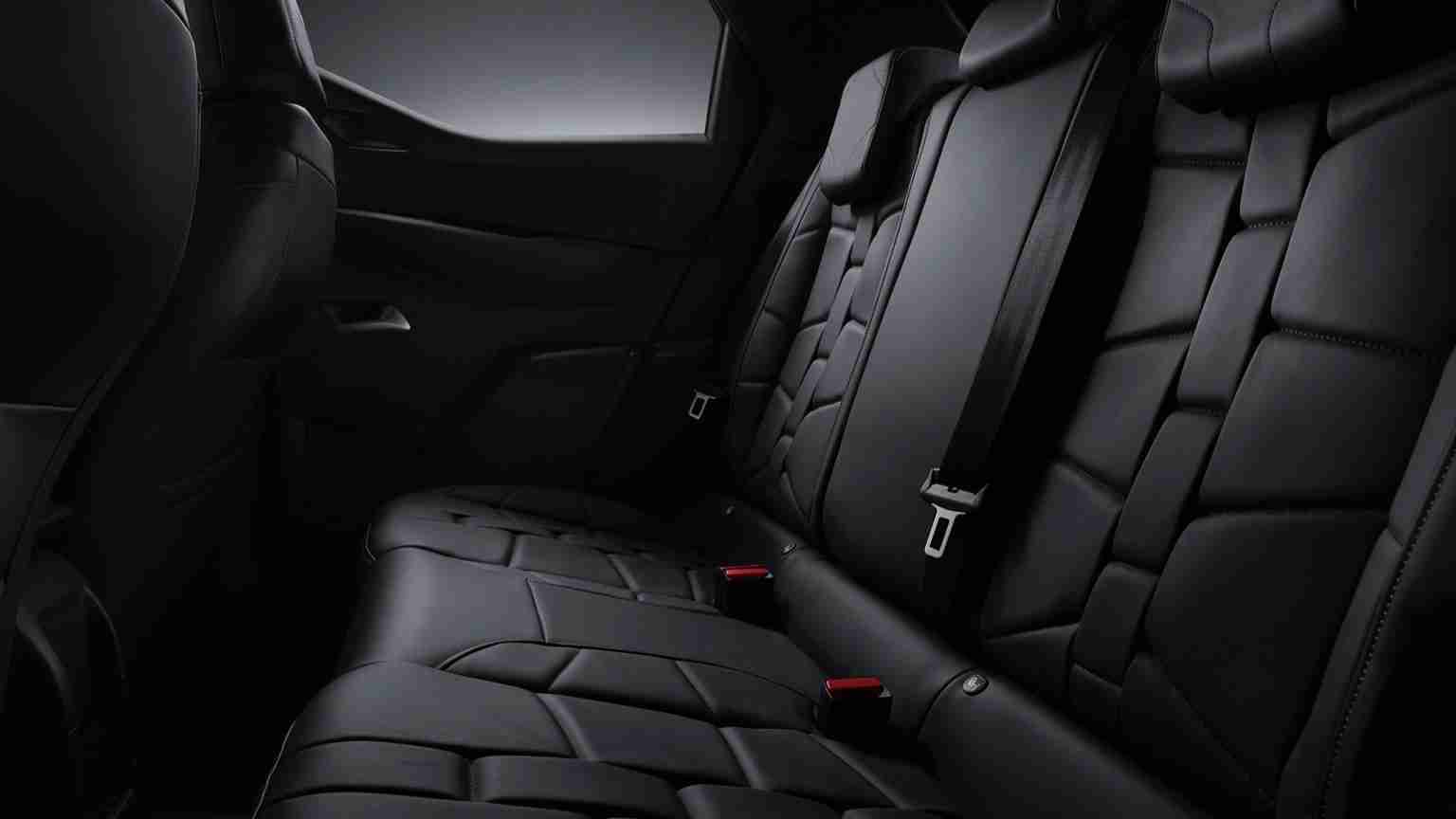 DS 3 Crossback E Tense Seating Capacity