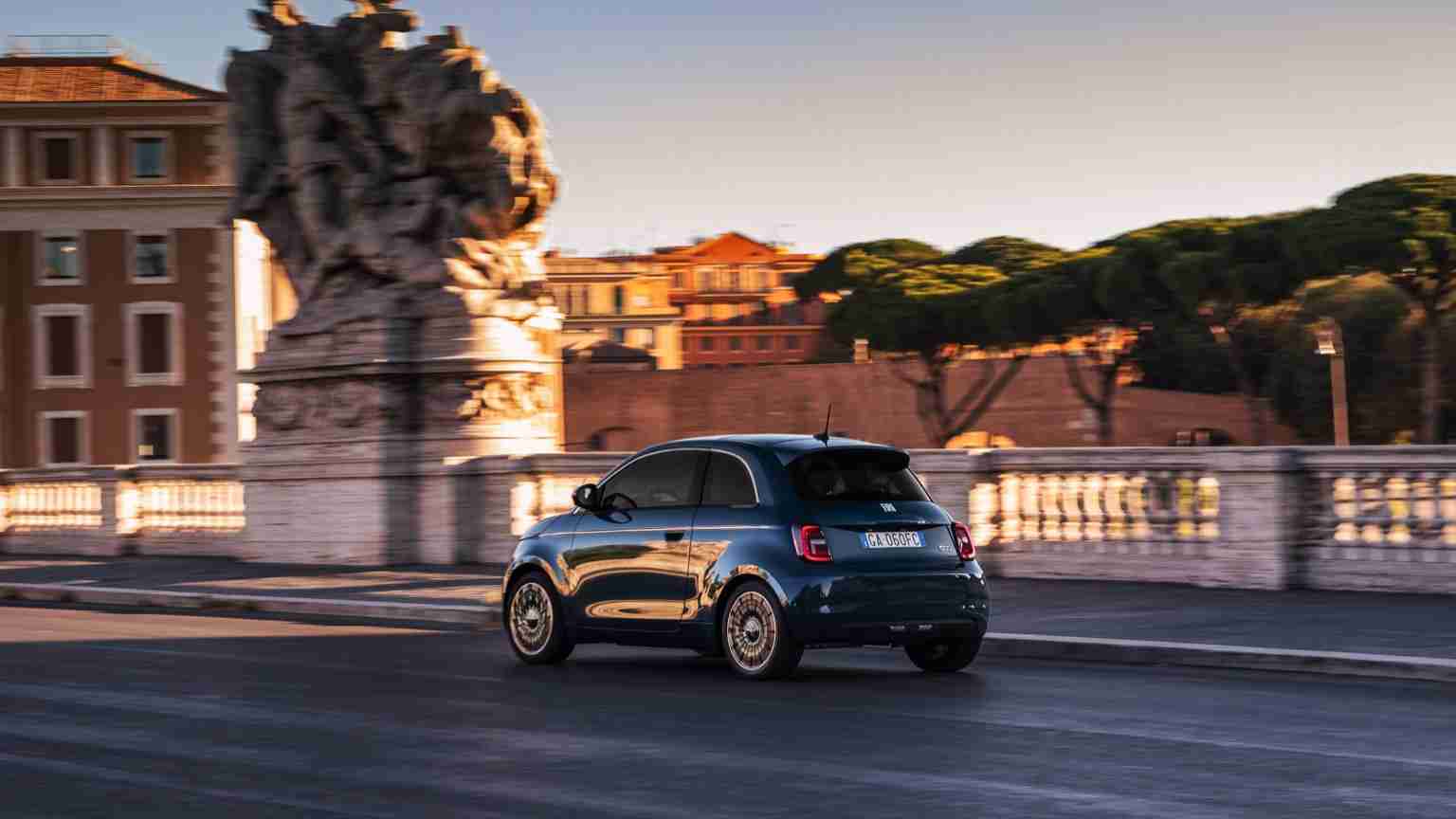 Fiat 500e Hatchback 24 kWh Dimensions