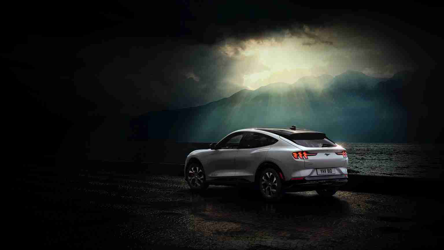 Ford Mustang Mach E ER RWD 2021