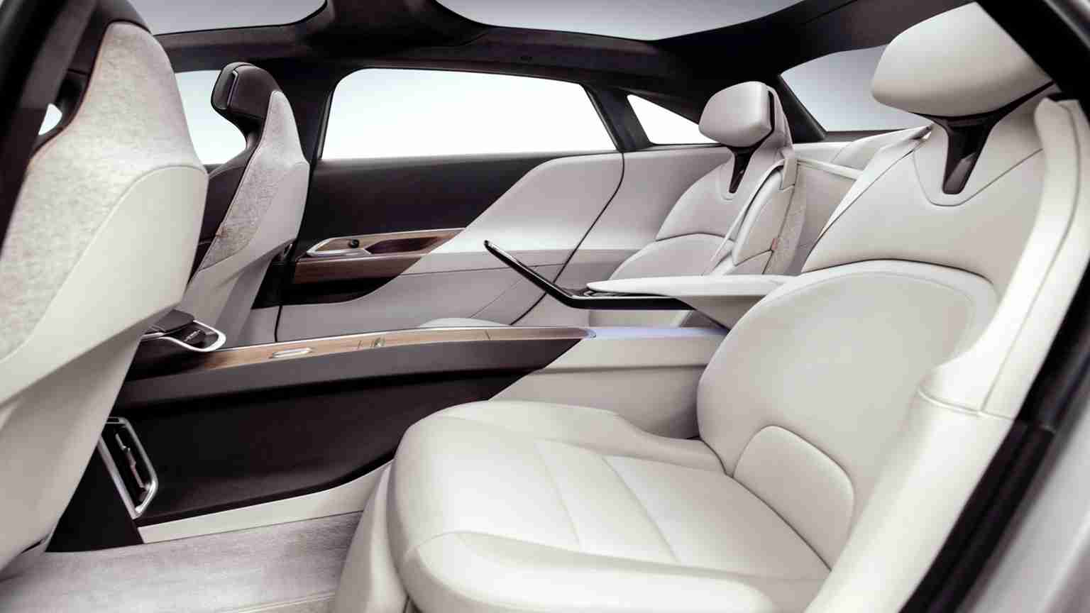Lucid Air Touring Seating Capacity