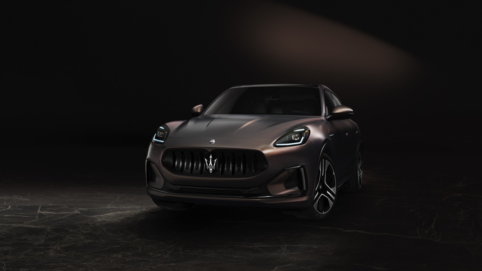 New Maserati Grecale Folgore