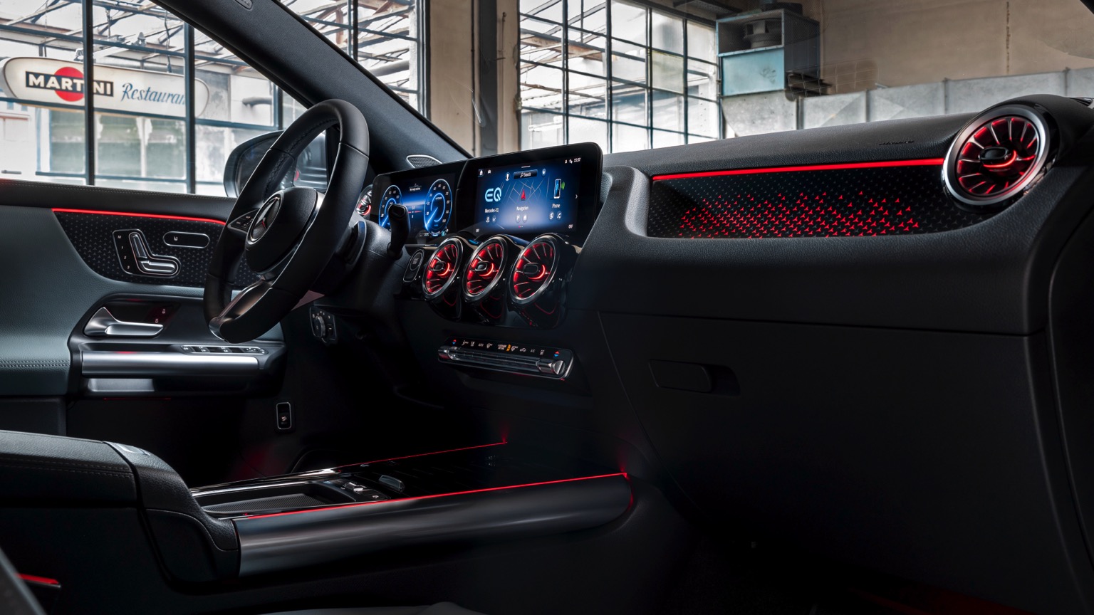 Mercedes EQB 250plus Interior