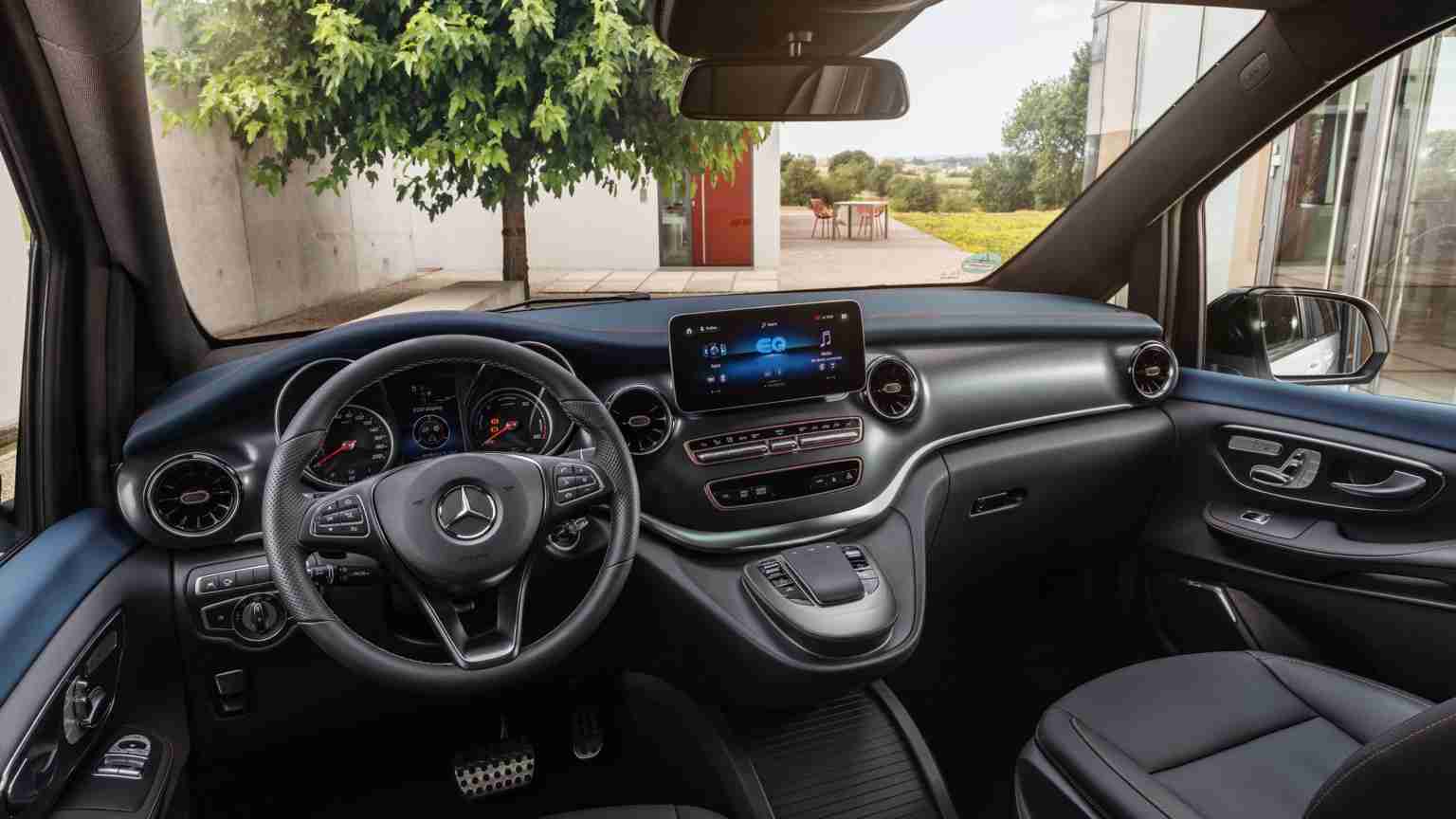 Mercedes EQV 250 Extra Long Seating Capacity