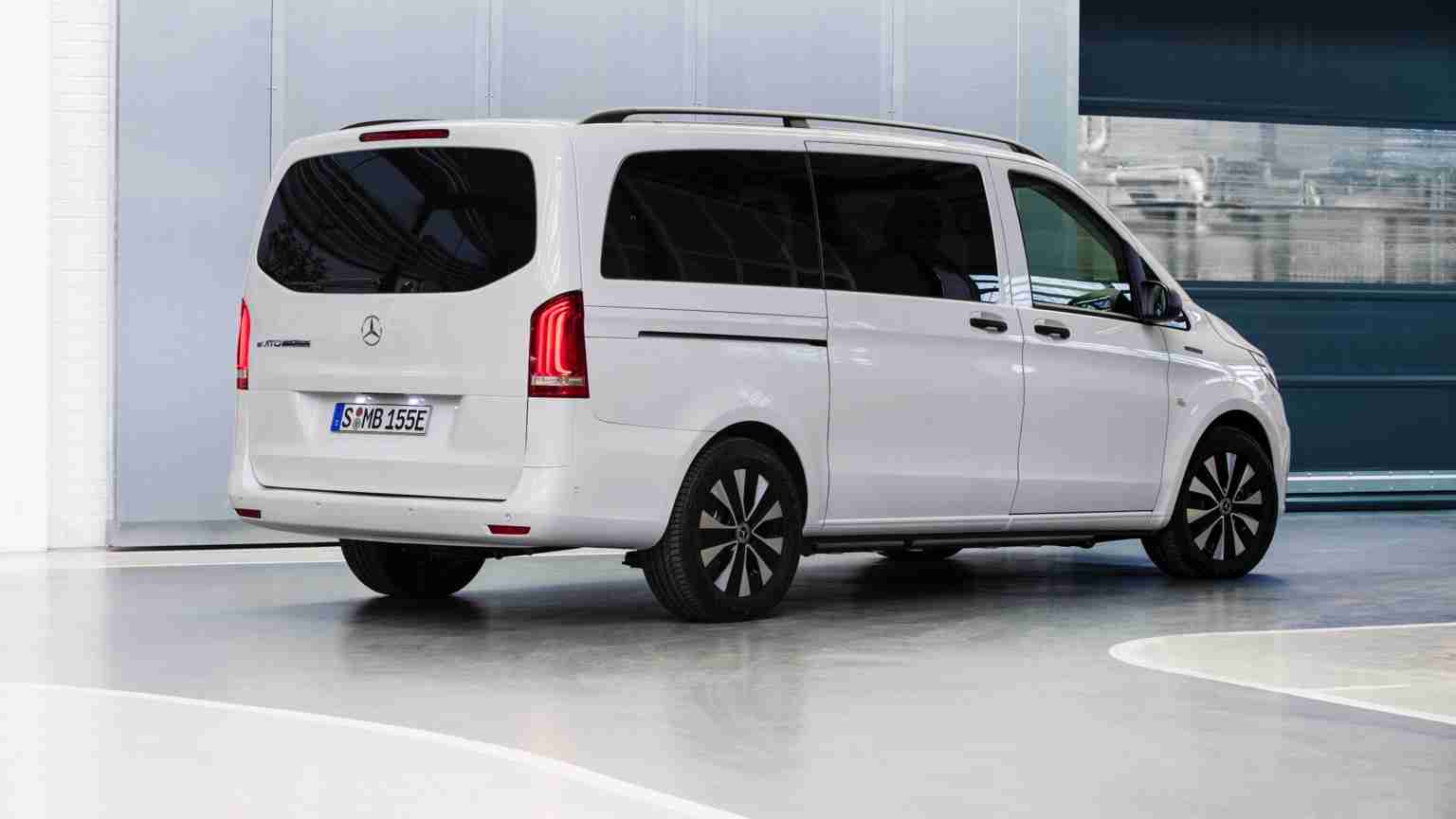 Mercedes eVito Tourer Extra Long 60 kWh Interior