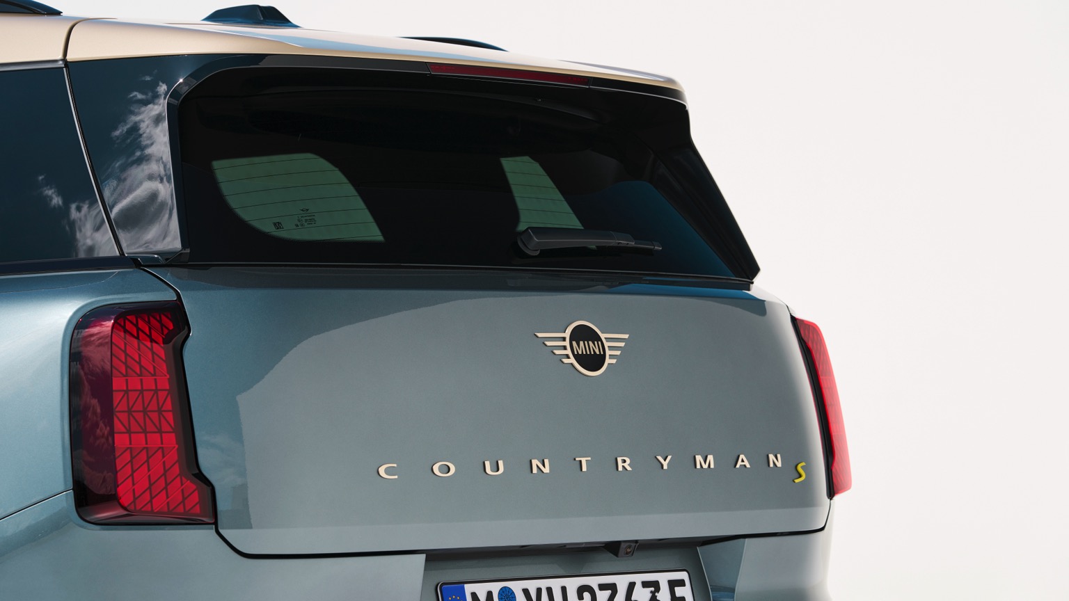 Latest Mini Countryman E Car (2)