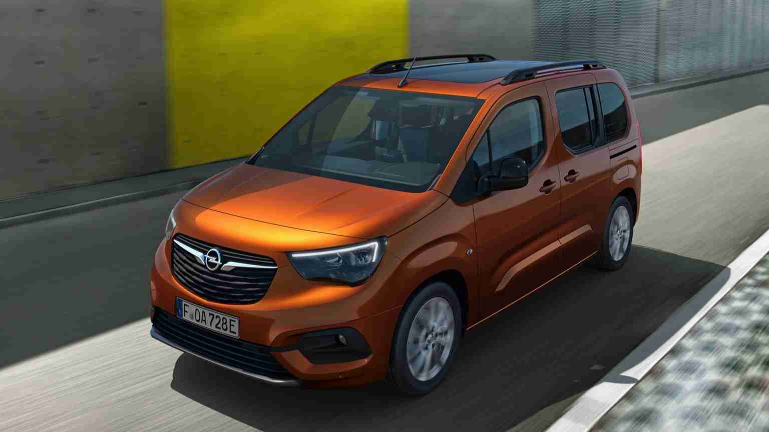 Opel Combo e Life XL 50 kWh Lease Details