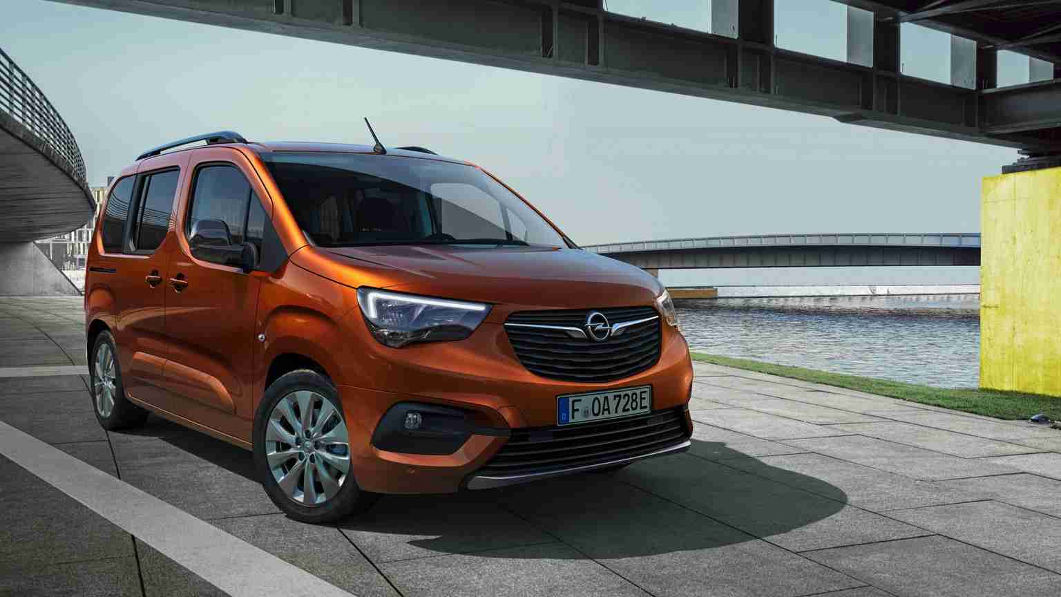 Opel Combo e Life XL 50 kWh Dimensions