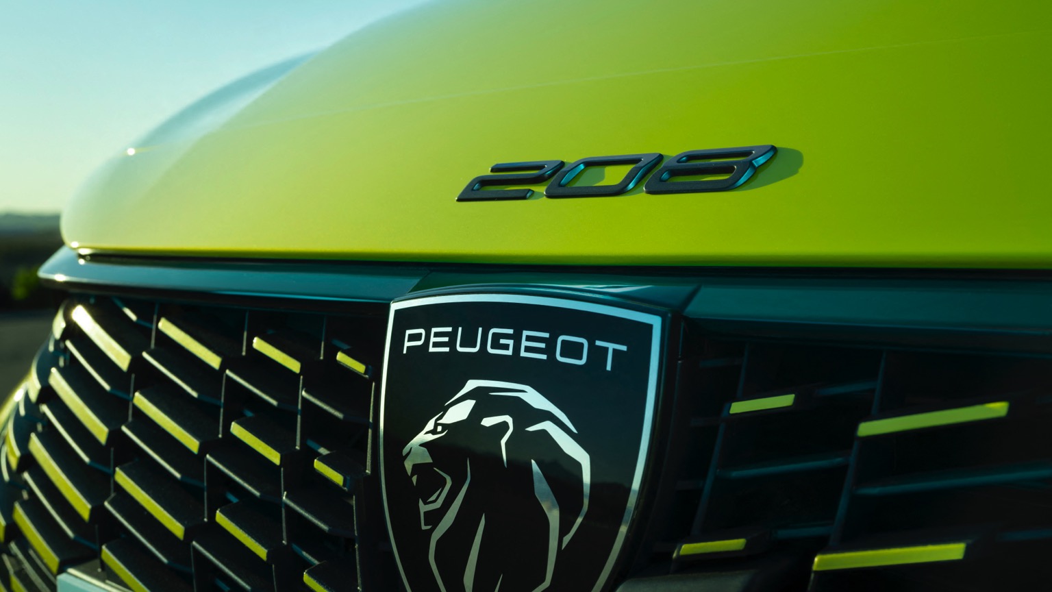 Peugeot e 208 51 kWh Latest