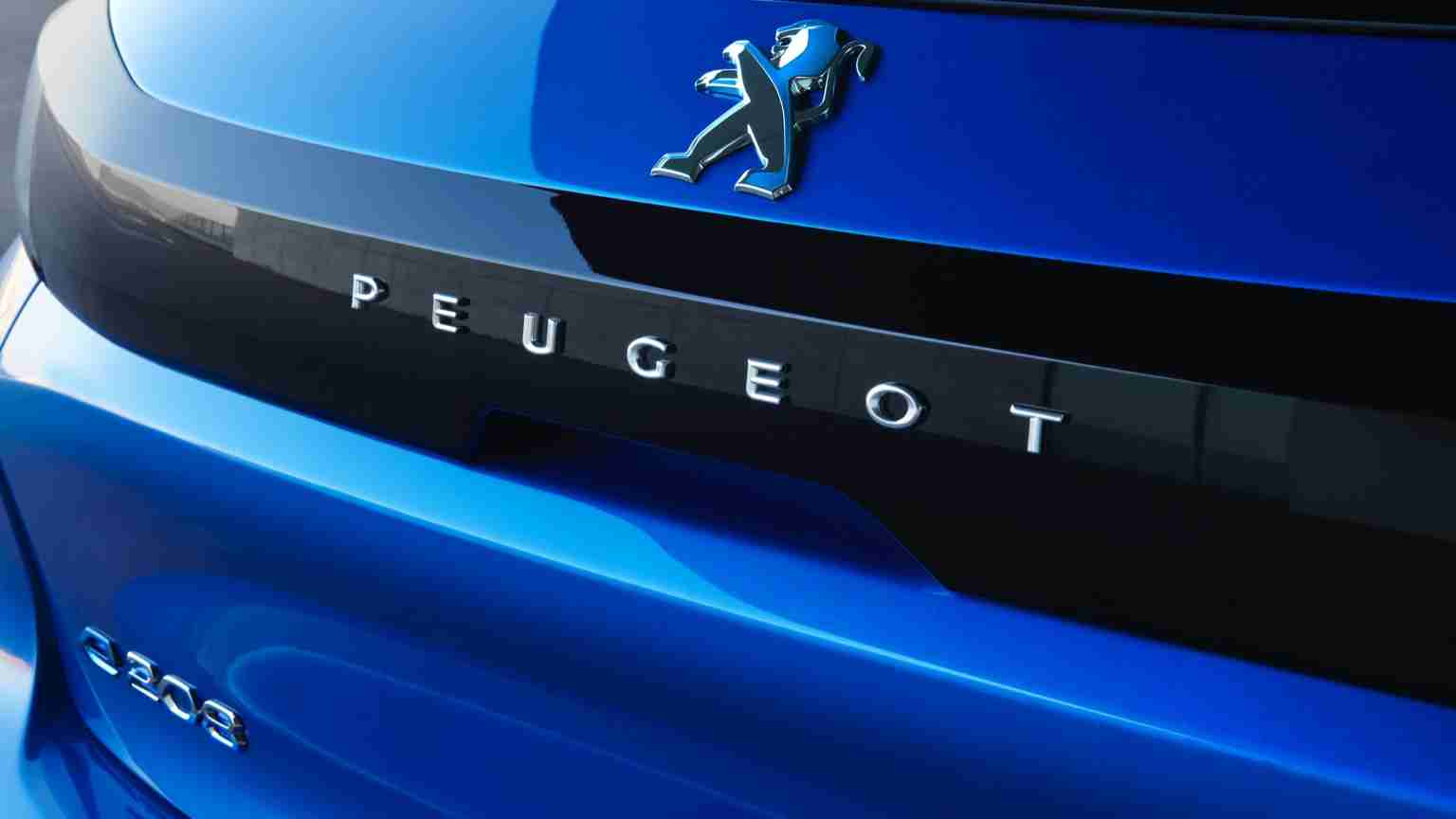 Peugeot e 208 Pictures