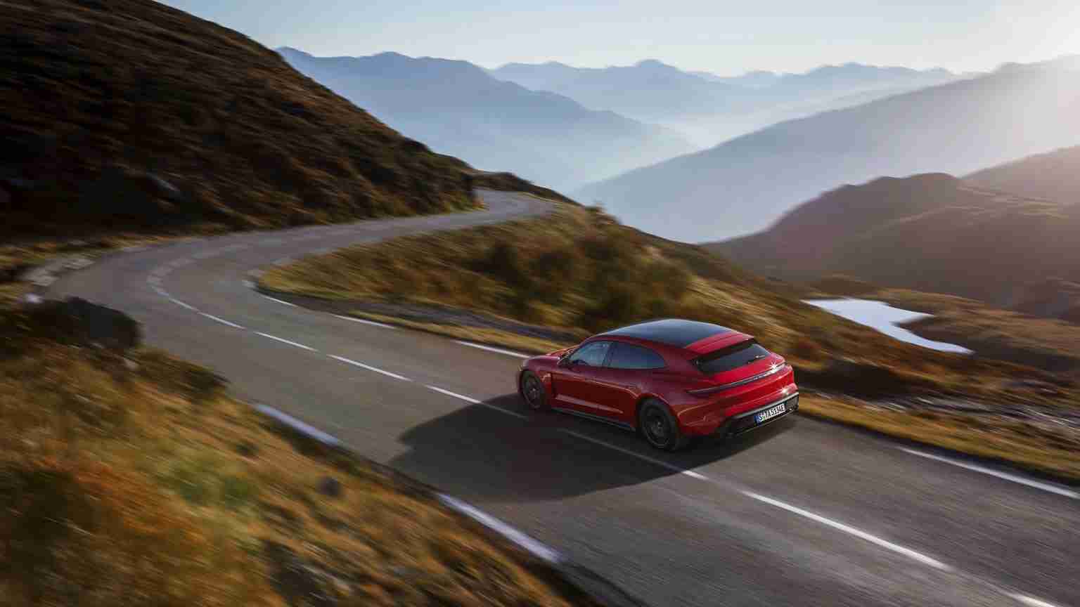 New Porsche Taycan GTS Sport Turismo