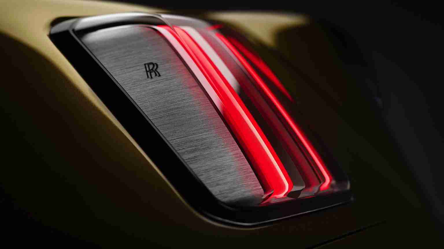 Rolls Royce Spectre Mirrors (2)