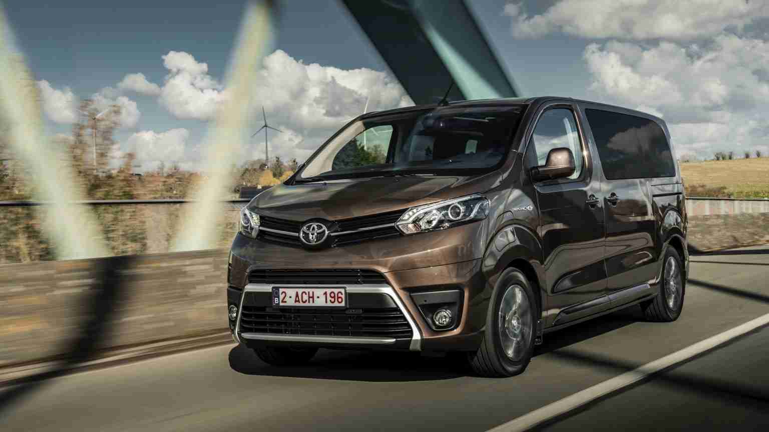 Toyota PROACE Shuttle L 50 kWh Sales