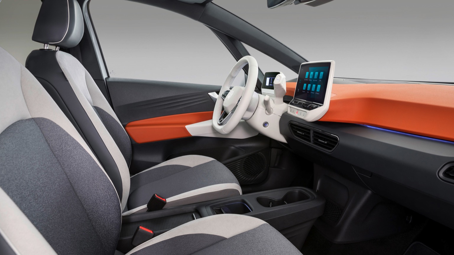 Volkswagen ID3 Pure Performance Interior (2)