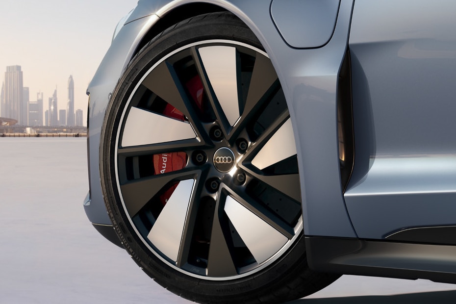 Audi e-tron GT Range