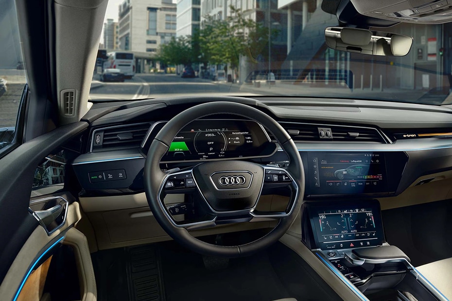 Audi e-tron Front Look